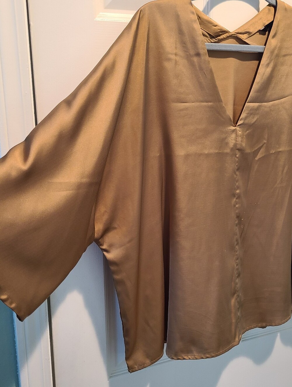 Banana Republic Batwing Sleeve Blouse